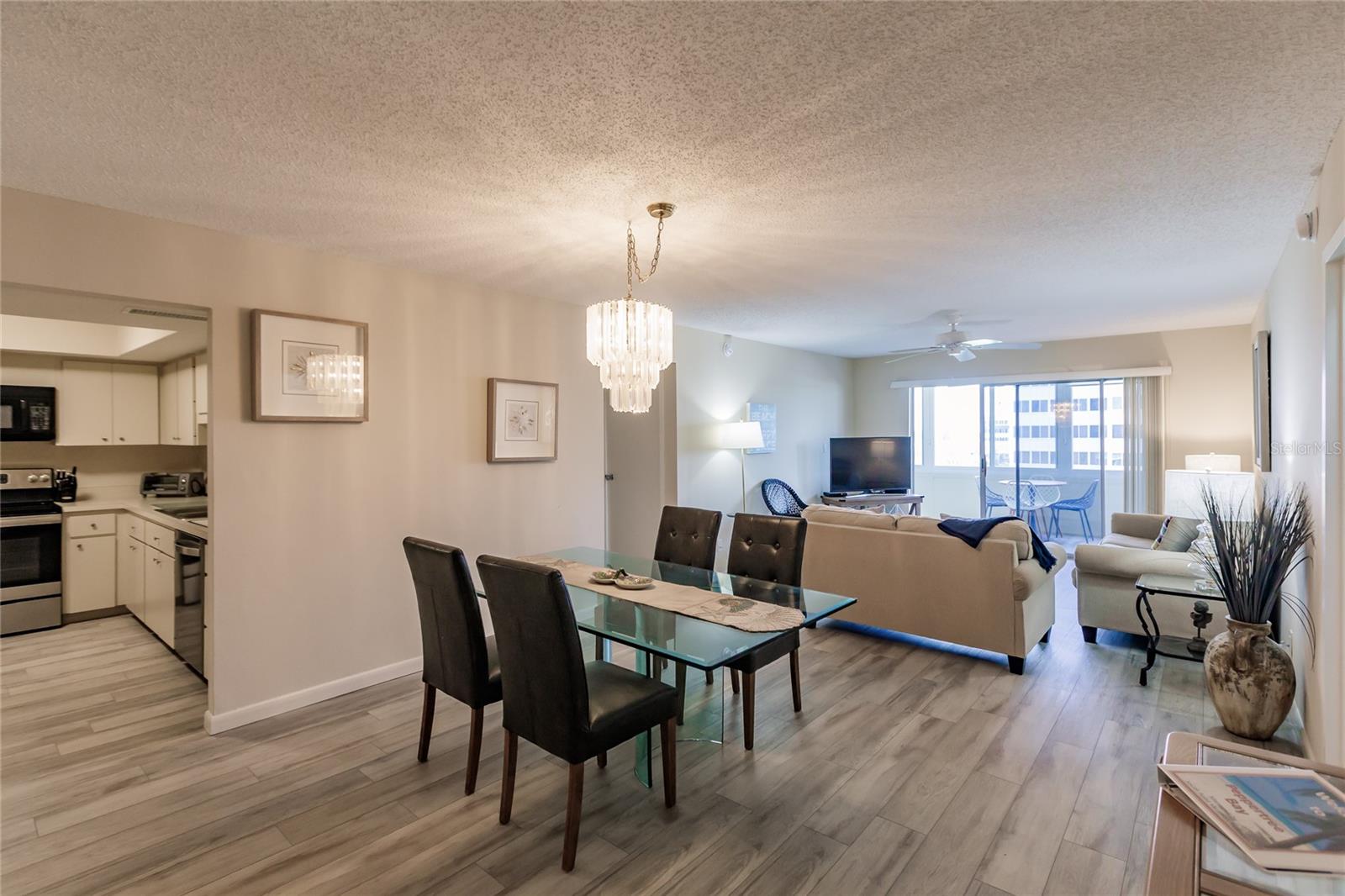 Image 8 of 31 For 1055 Peppertree Drive 506aa
