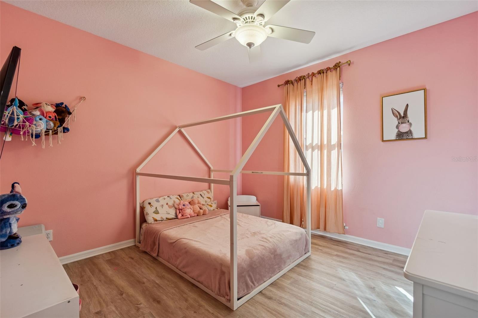 Image 32 of 72 For 2328 Brinley Drive