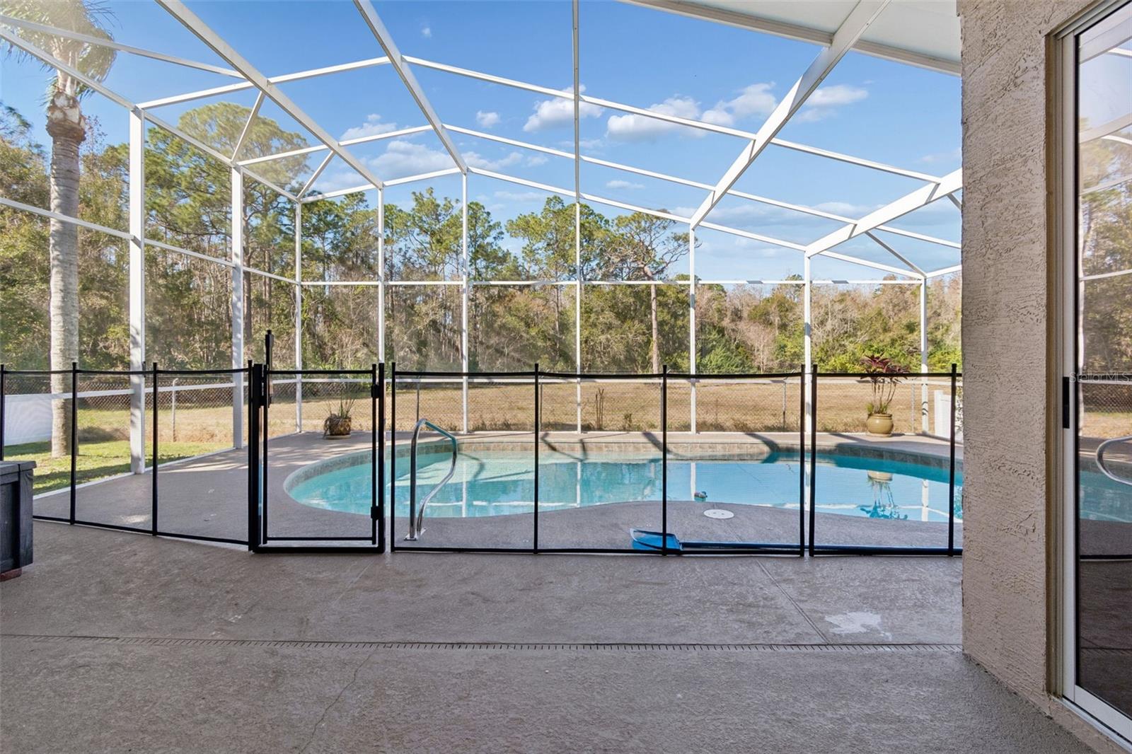 Image 49 of 72 For 2328 Brinley Drive