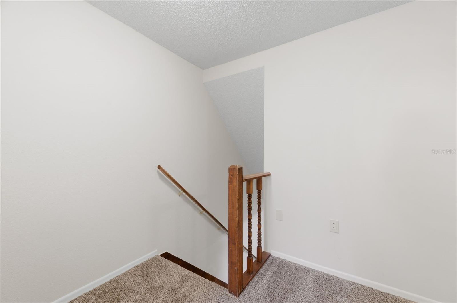 Image 30 of 59 For 11176 Montcalm Road