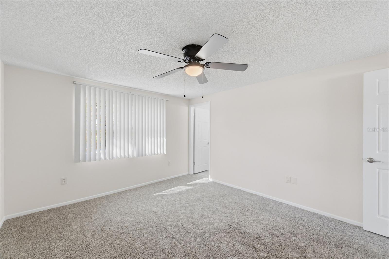 Image 47 of 59 For 11176 Montcalm Road