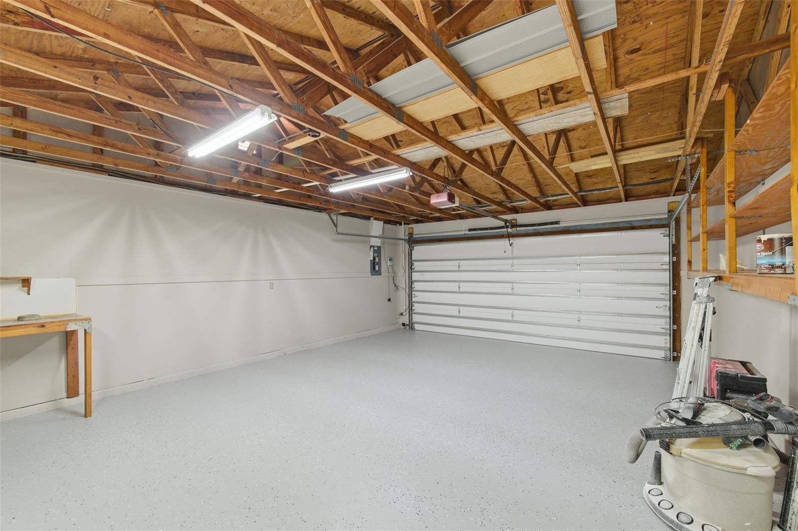 Image 52 of 59 For 11176 Montcalm Road