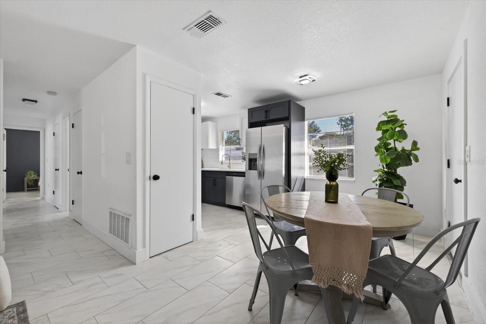 Image 10 of 27 For 8309 Tupelo Drive