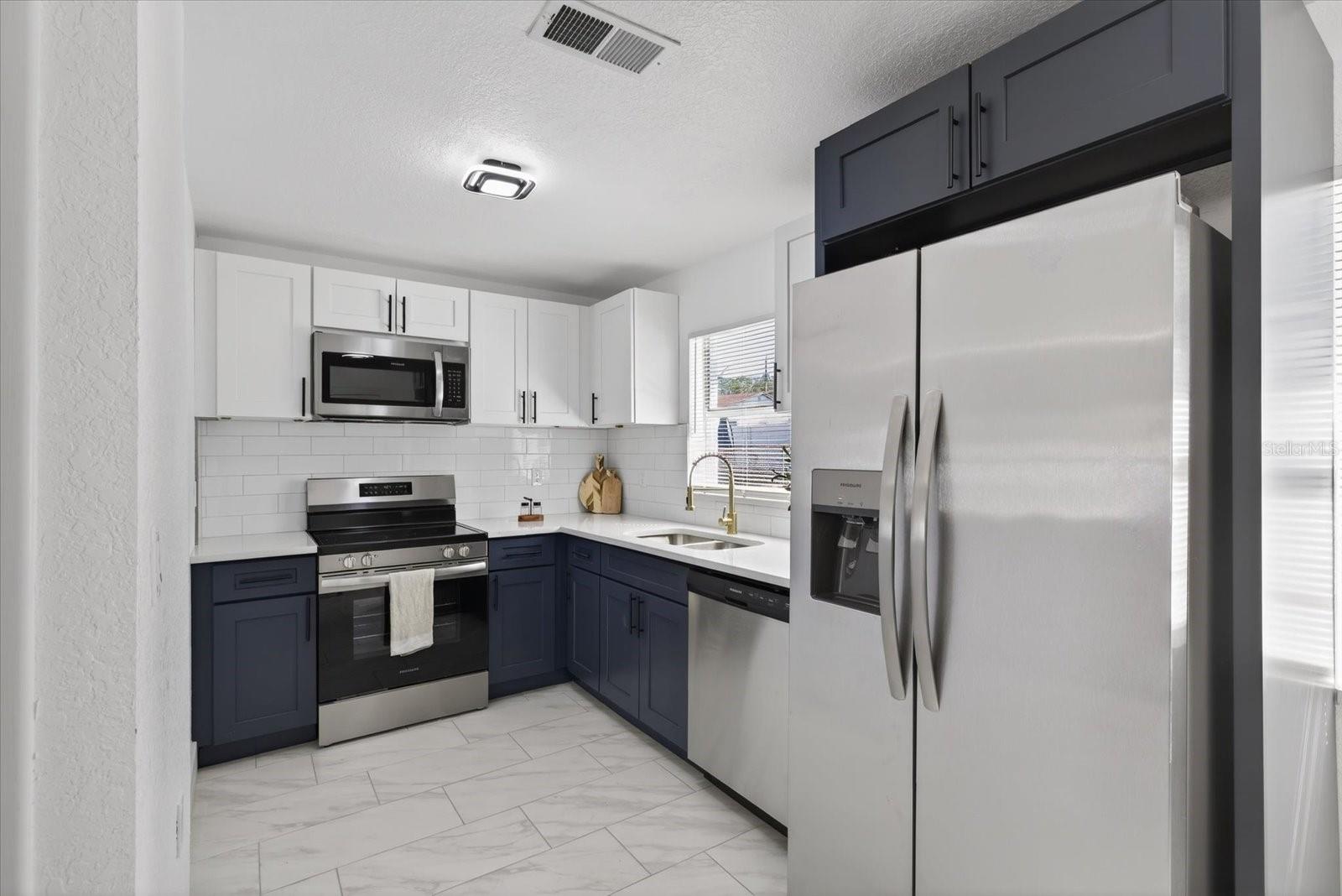 Image 12 of 27 For 8309 Tupelo Drive