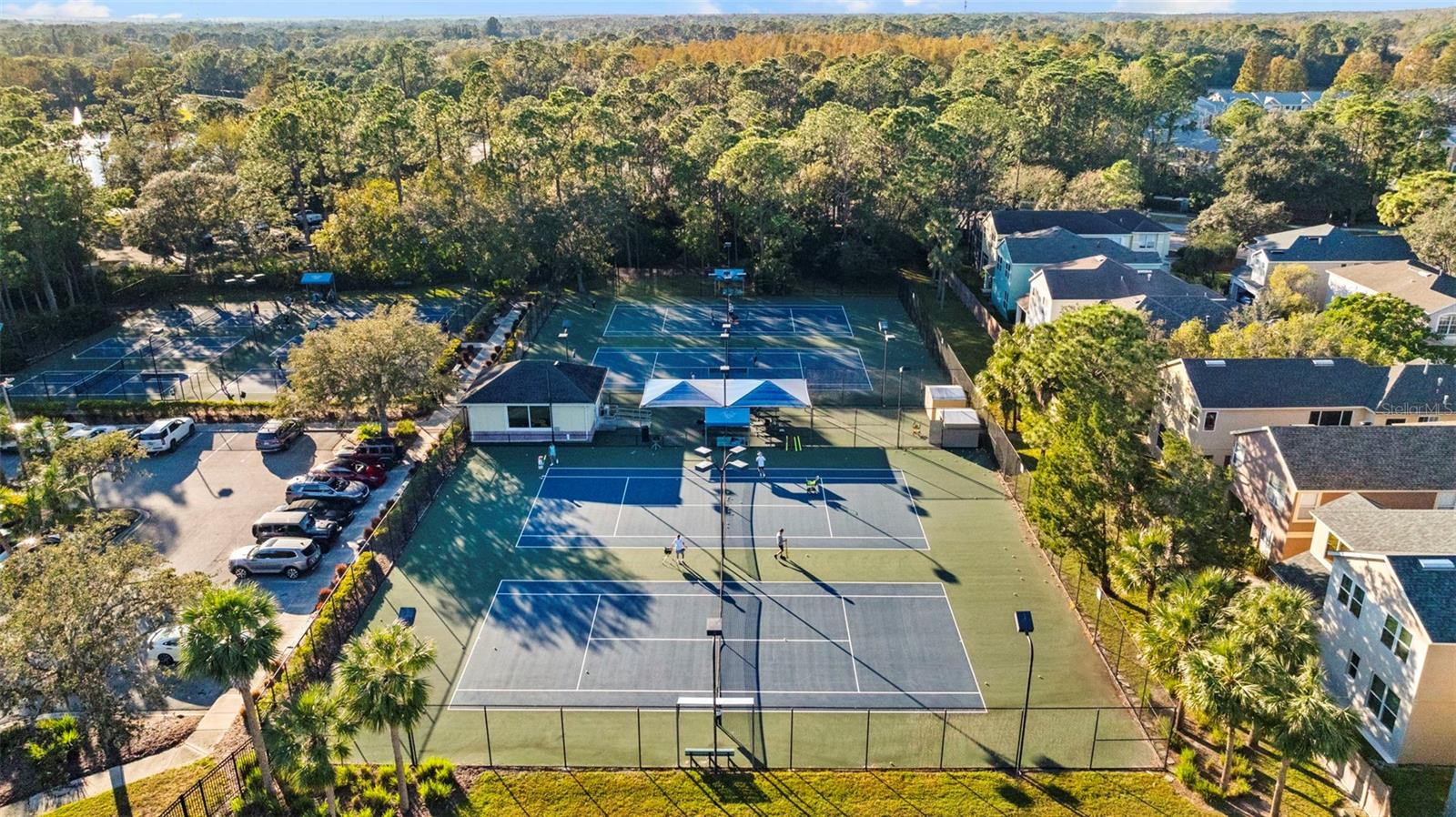 Image 77 of 99 For 9617 Greenpointe Drive