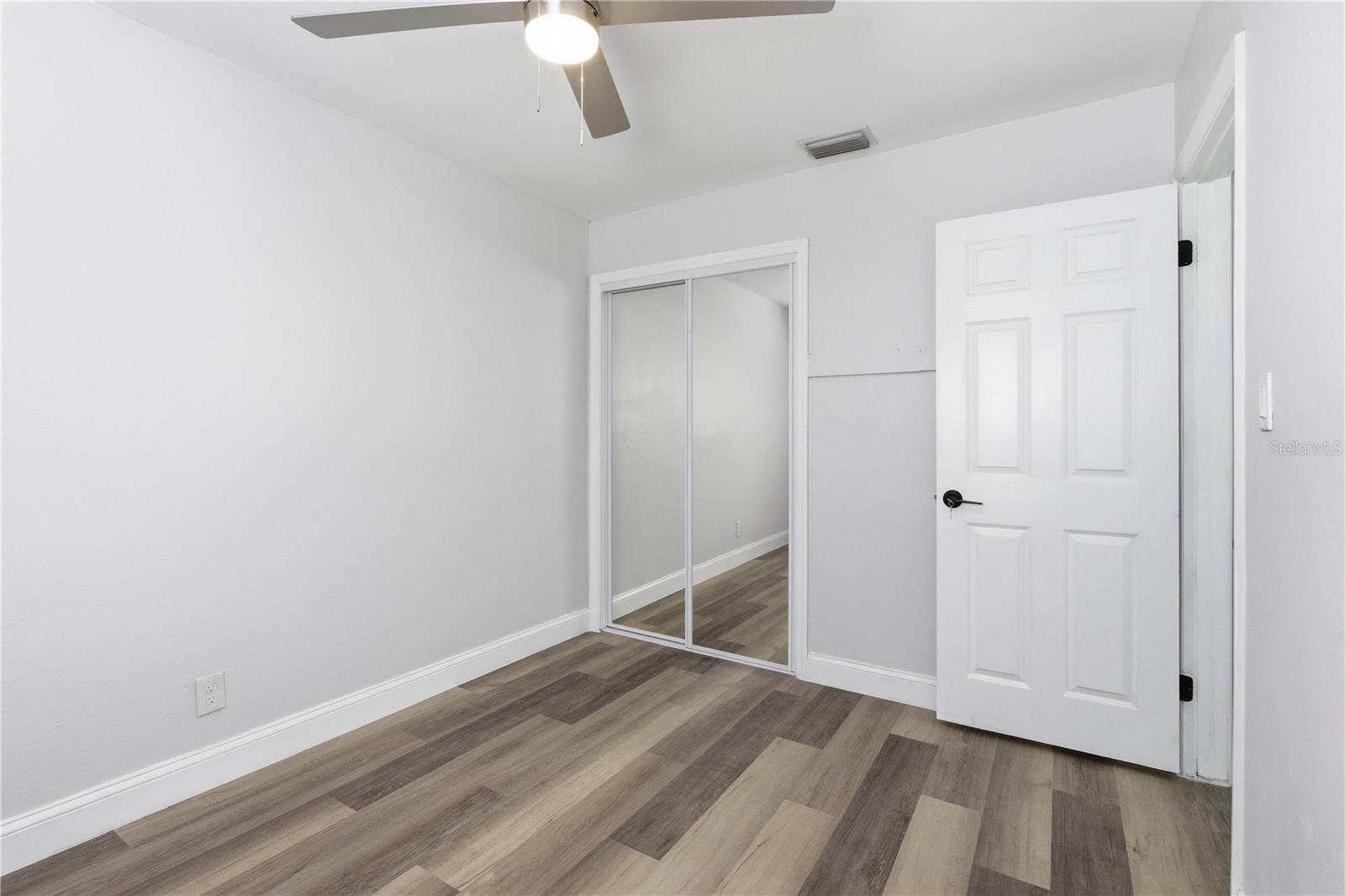 Image 13 of 31 For 8902 Norfolk Street