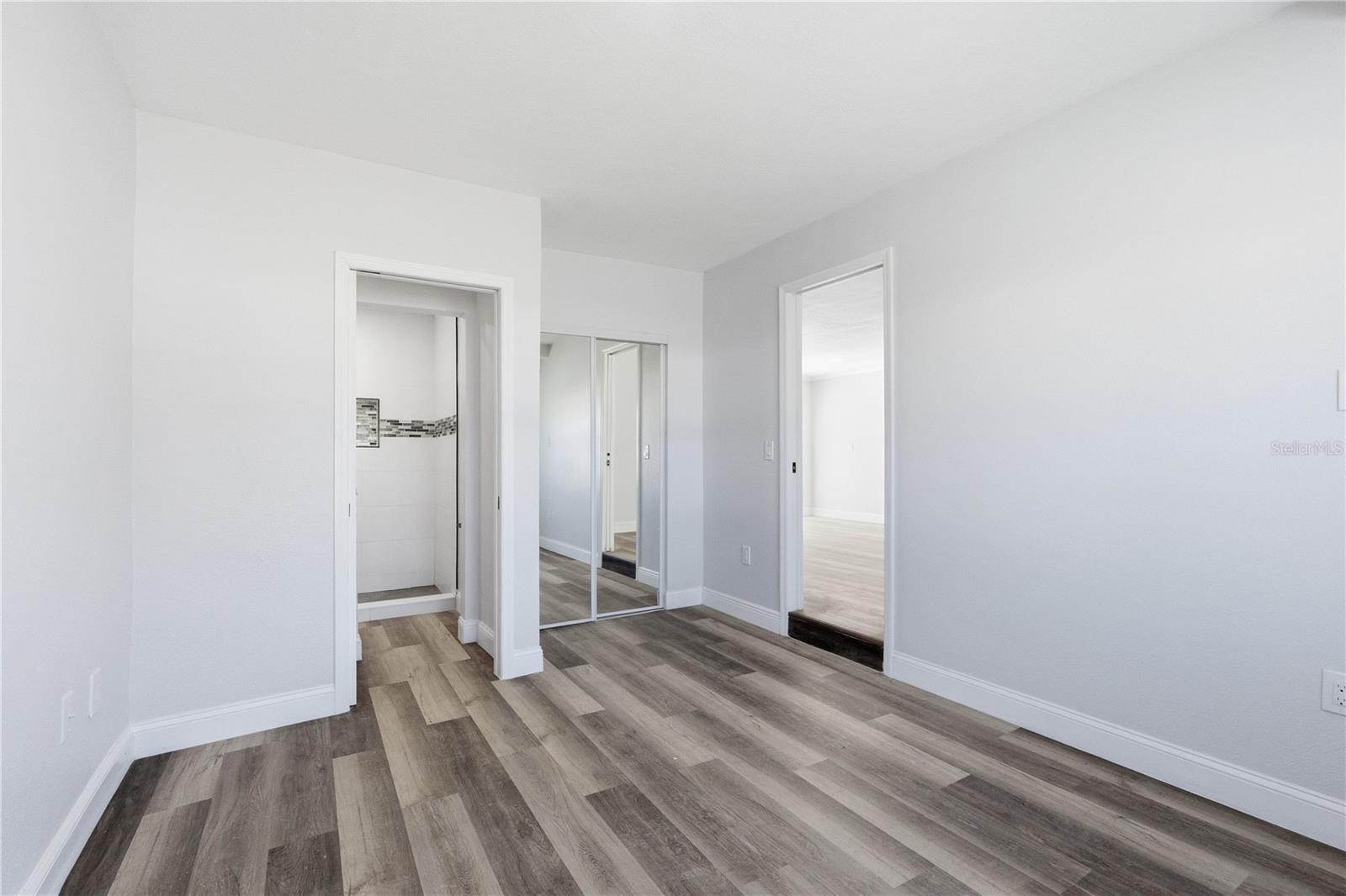 Image 19 of 31 For 8902 Norfolk Street