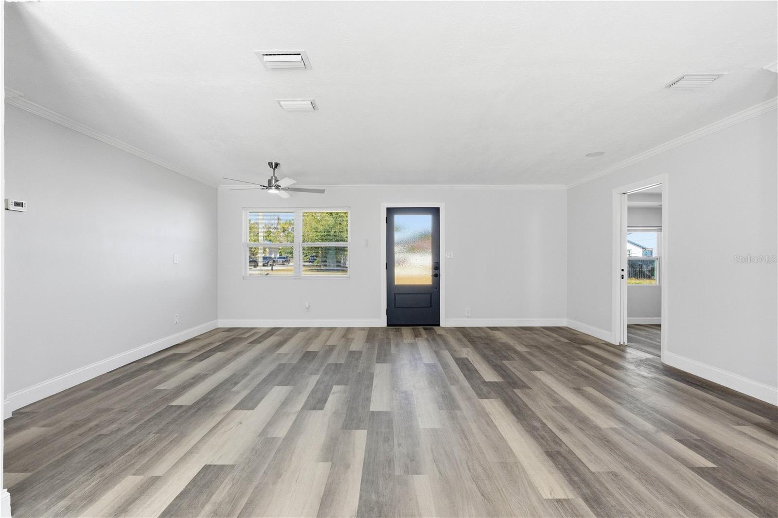 Image 3 of 31 For 8902 Norfolk Street