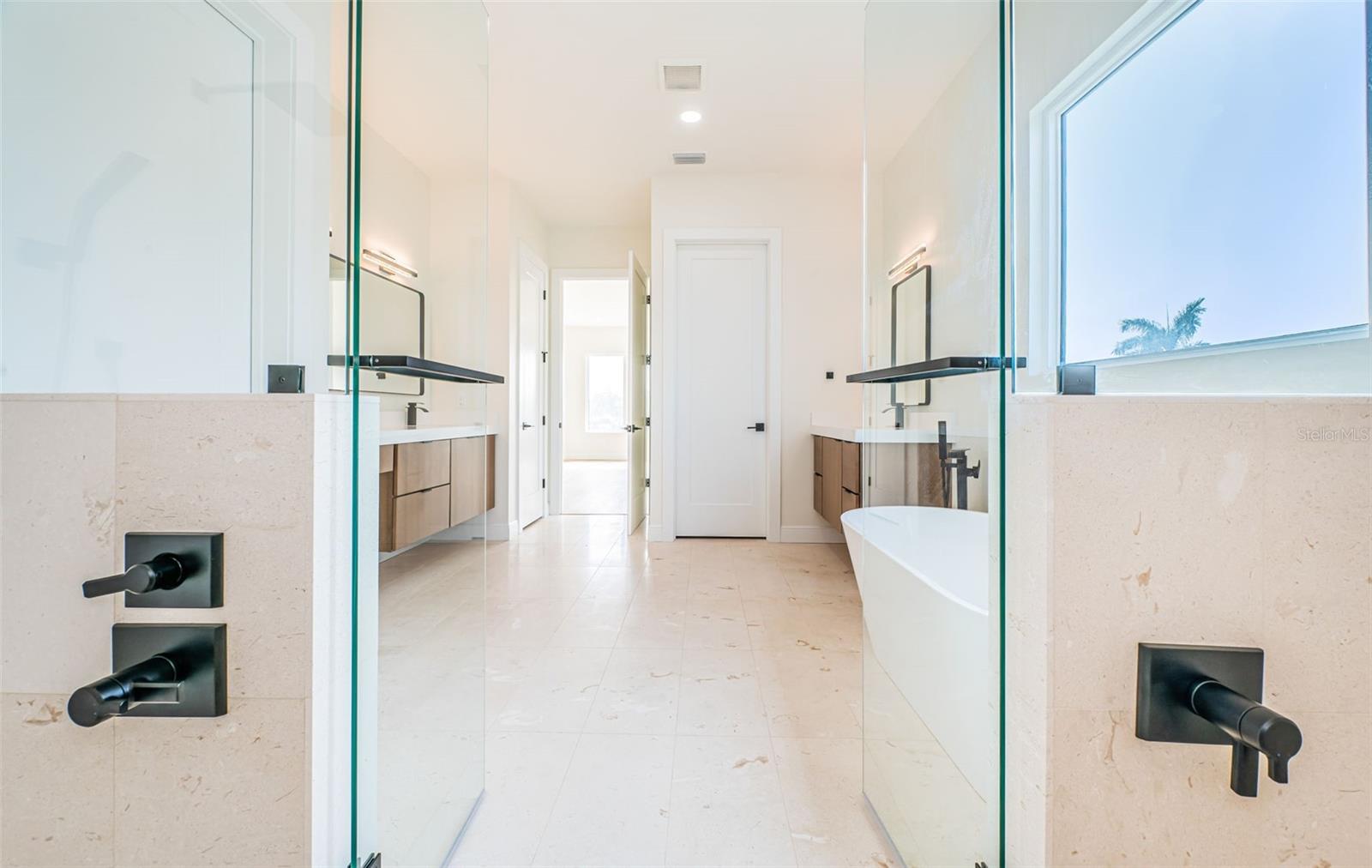 Image 17 of 36 For 7981 2nd Avenue S