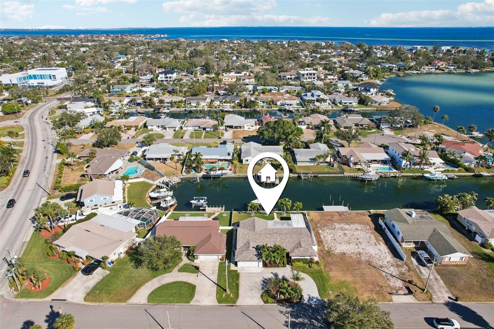 Image 37 of 39 For 3963 14th Street Ne