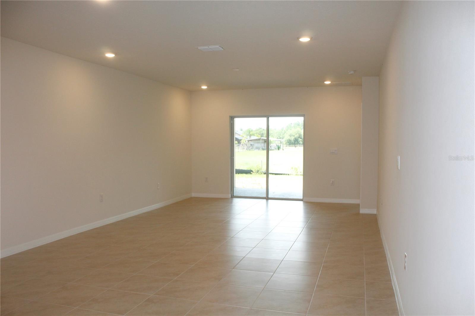 Image 9 of 35 For 2694 Sunkissed Drive