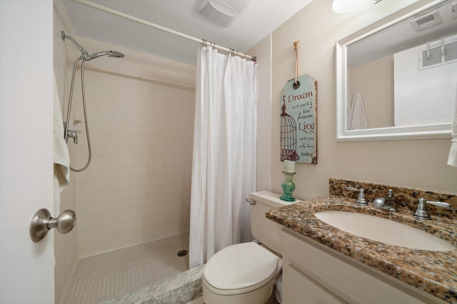 Image 18 of 49 For 60 Gulf Boulevard 201