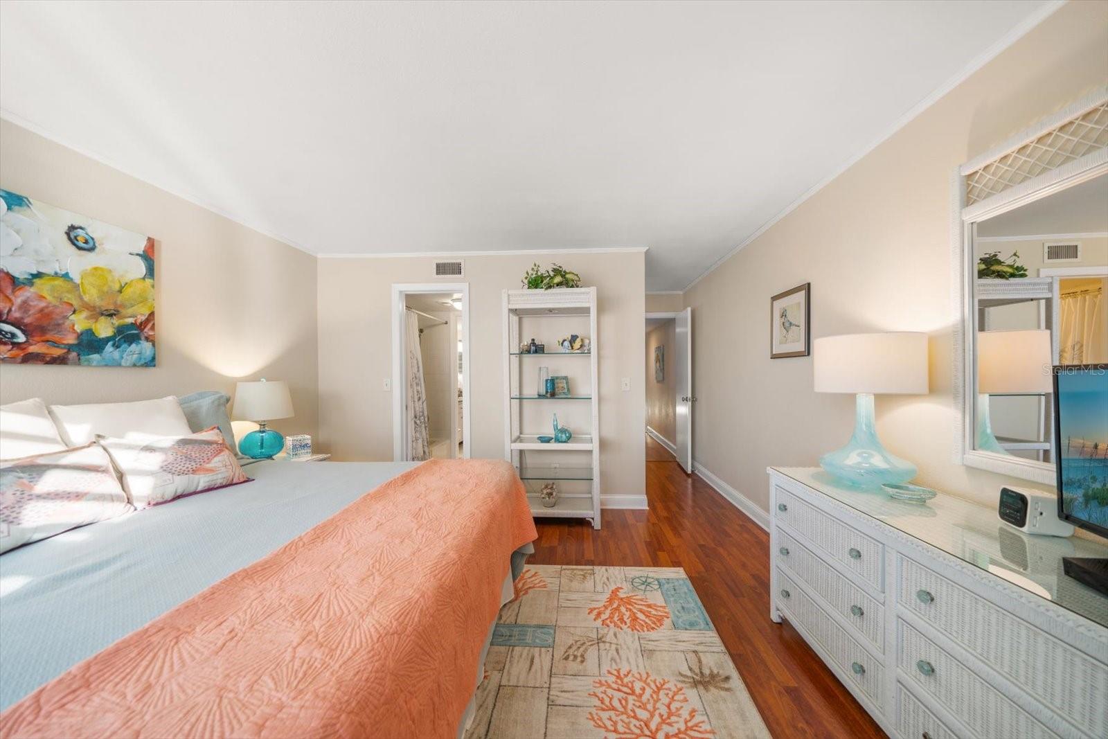 Image 25 of 49 For 60 Gulf Boulevard 201