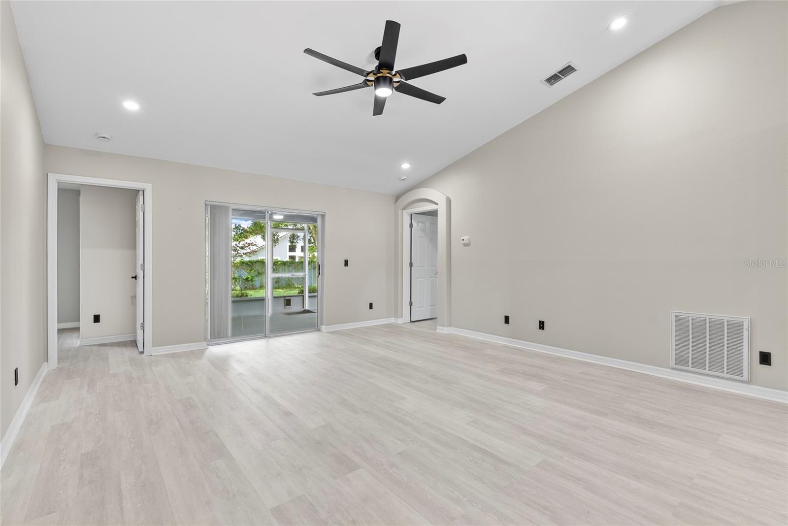 Image 10 of 30 For 1709 Powder Ridge Drive