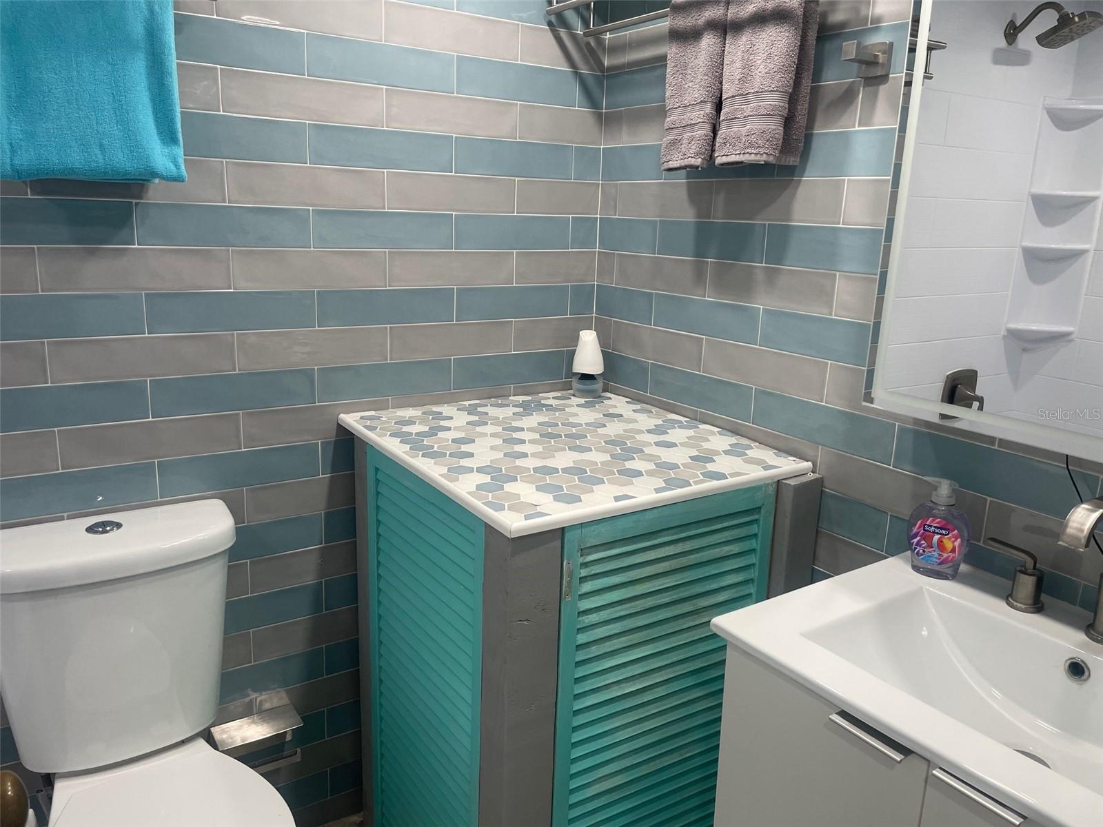 Image 8 of 15 For 159 Medallion Boulevard E