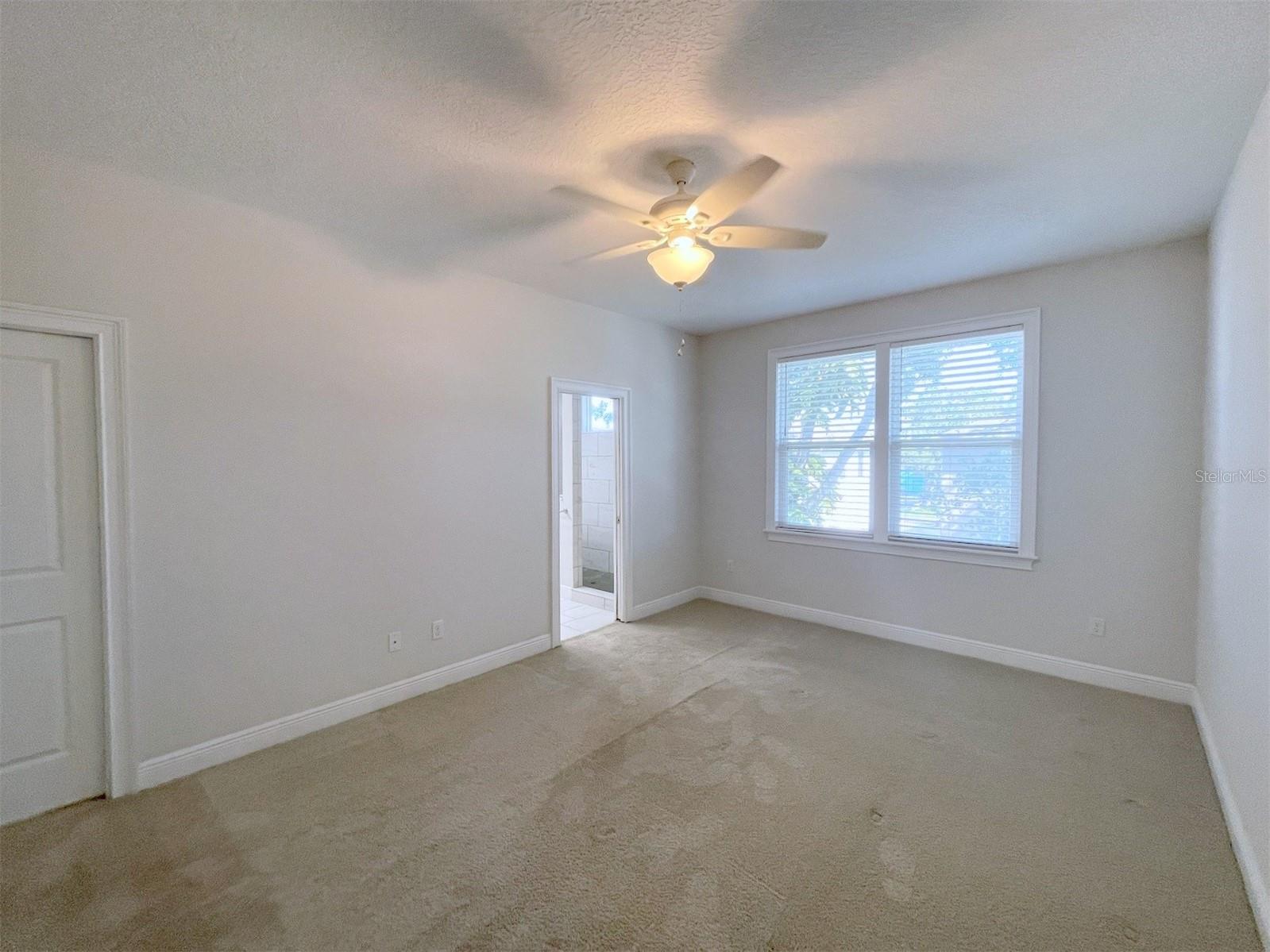 Image 17 of 23 For 2411 Fig Street 2