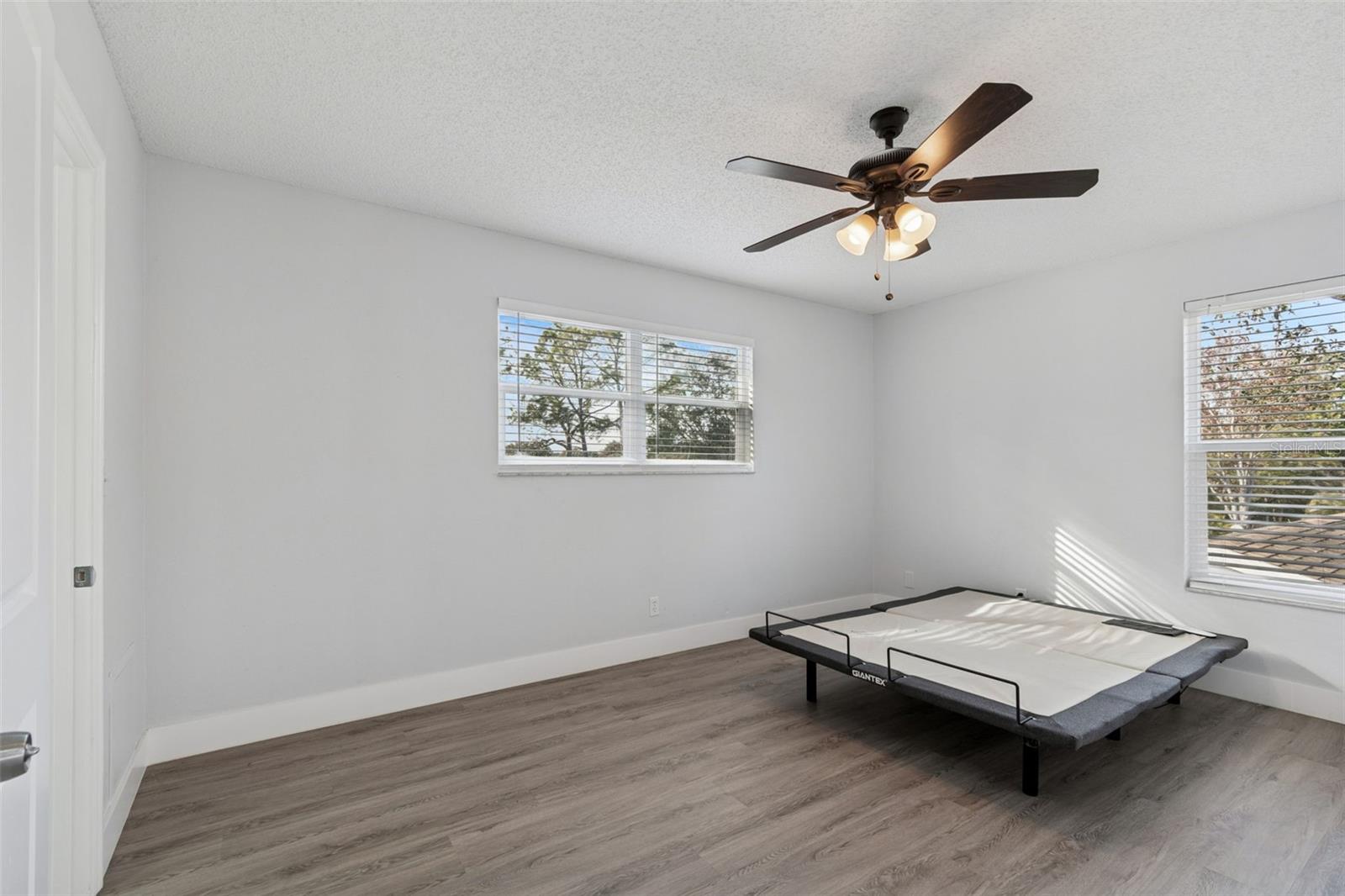 Image 33 of 59 For 3309 Briarwood Lane