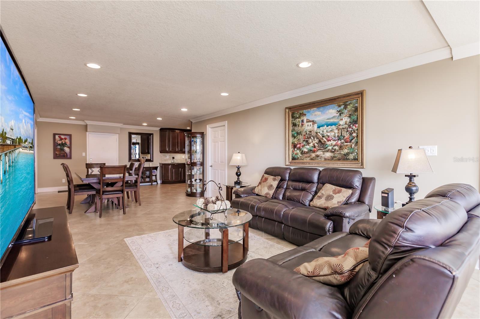 Image 12 of 24 For 1055 Peppertree Drive 606aa