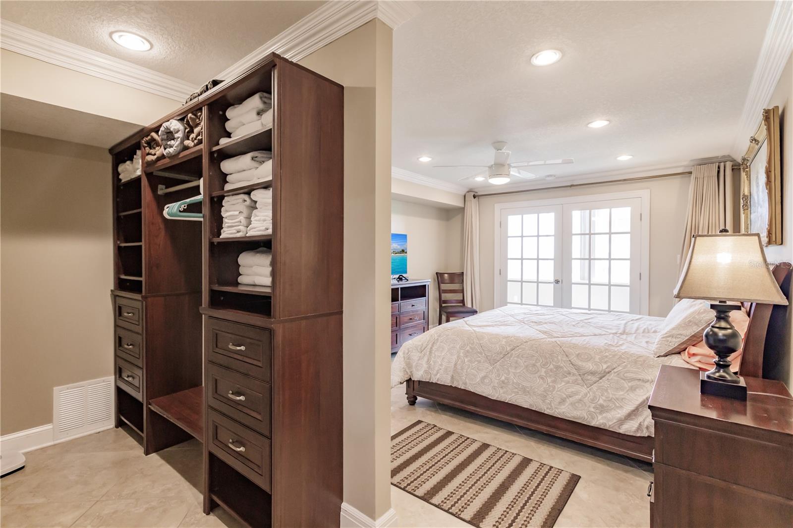 Image 23 of 24 For 1055 Peppertree Drive 606aa