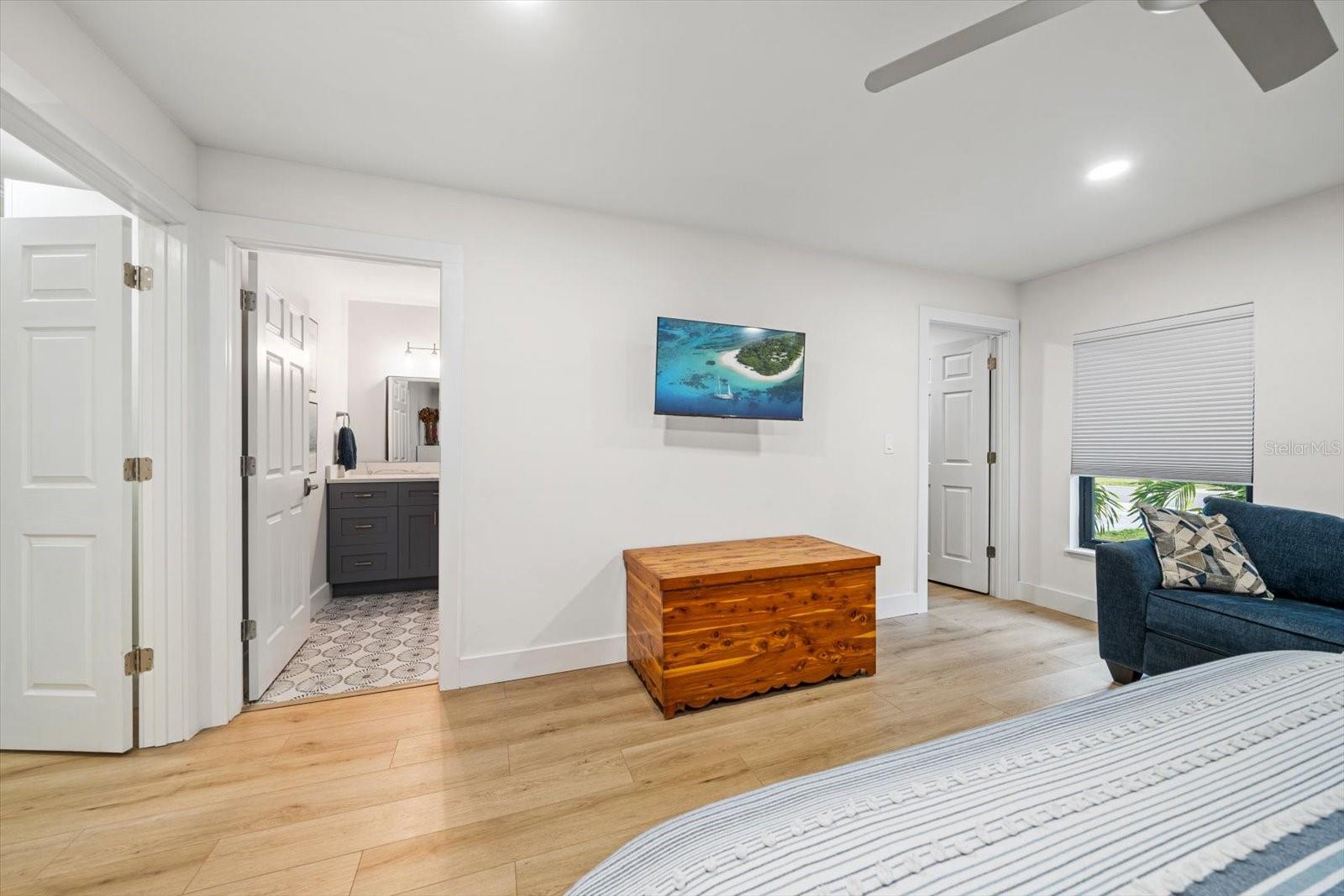 Image 19 of 52 For 1881 San Mateo Drive