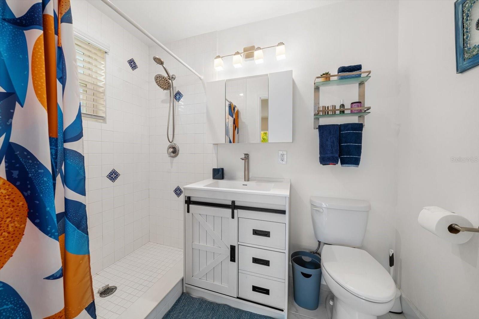 Image 36 of 52 For 1881 San Mateo Drive