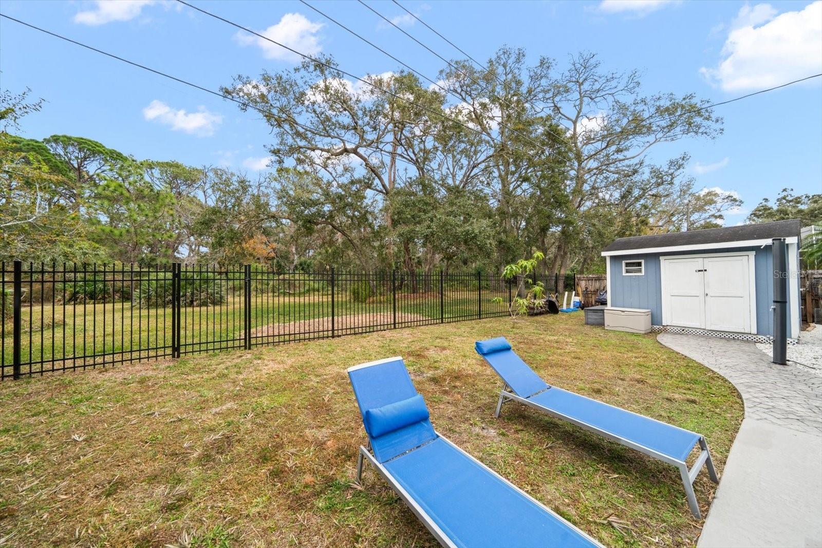 Image 41 of 52 For 1881 San Mateo Drive