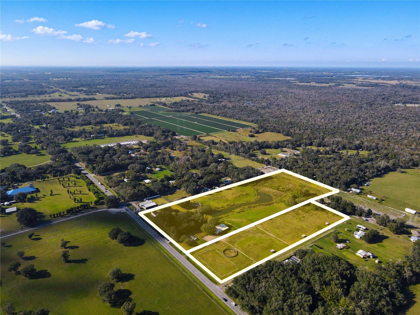 Listing photo id 0 for 8719 & 8809 Lithia Pinecrest Road