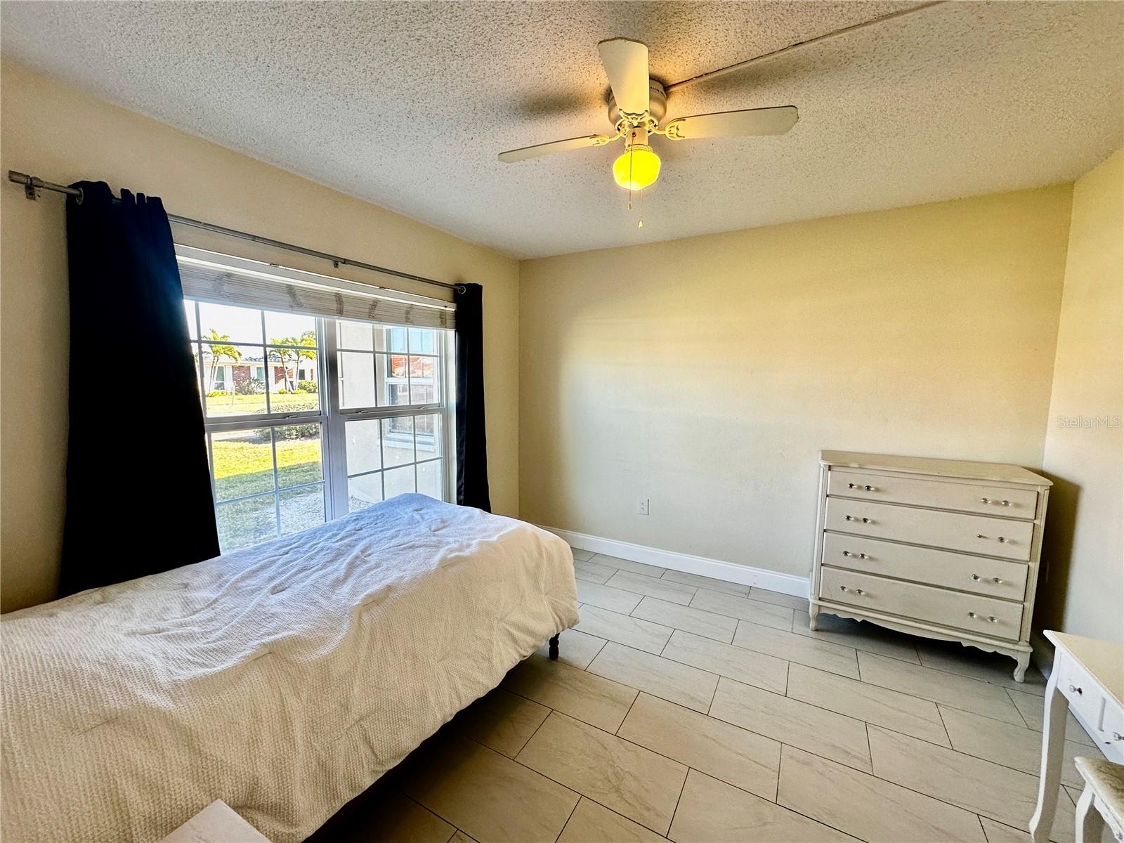 Image 21 of 60 For 10350 Imperial Point Drive W 13