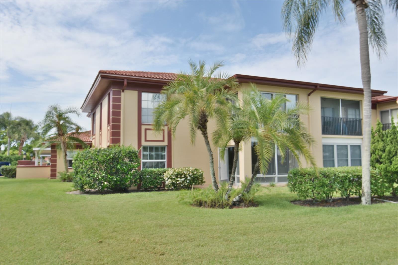 Image 26 of 60 For 10350 Imperial Point Drive W 13