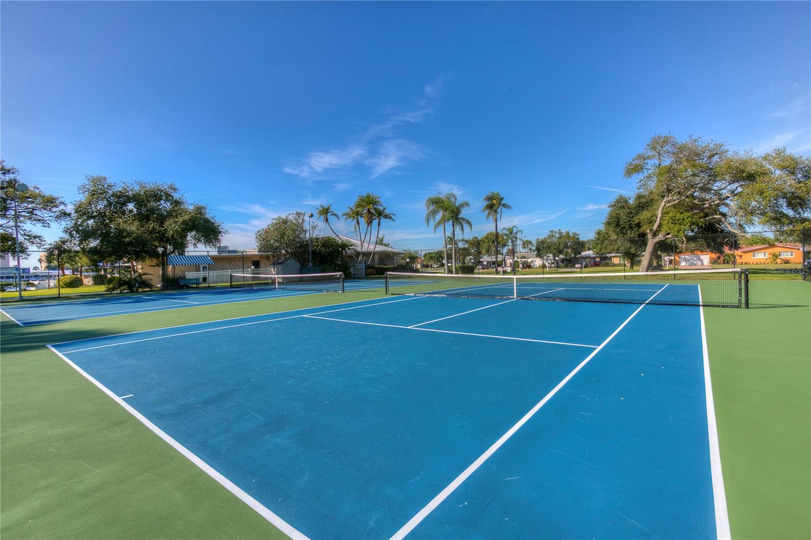 Image 53 of 60 For 10350 Imperial Point Drive W 13