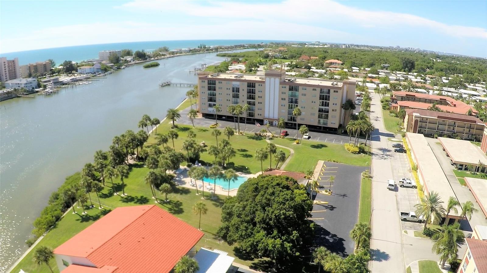 Image 59 of 60 For 10350 Imperial Point Drive W 13