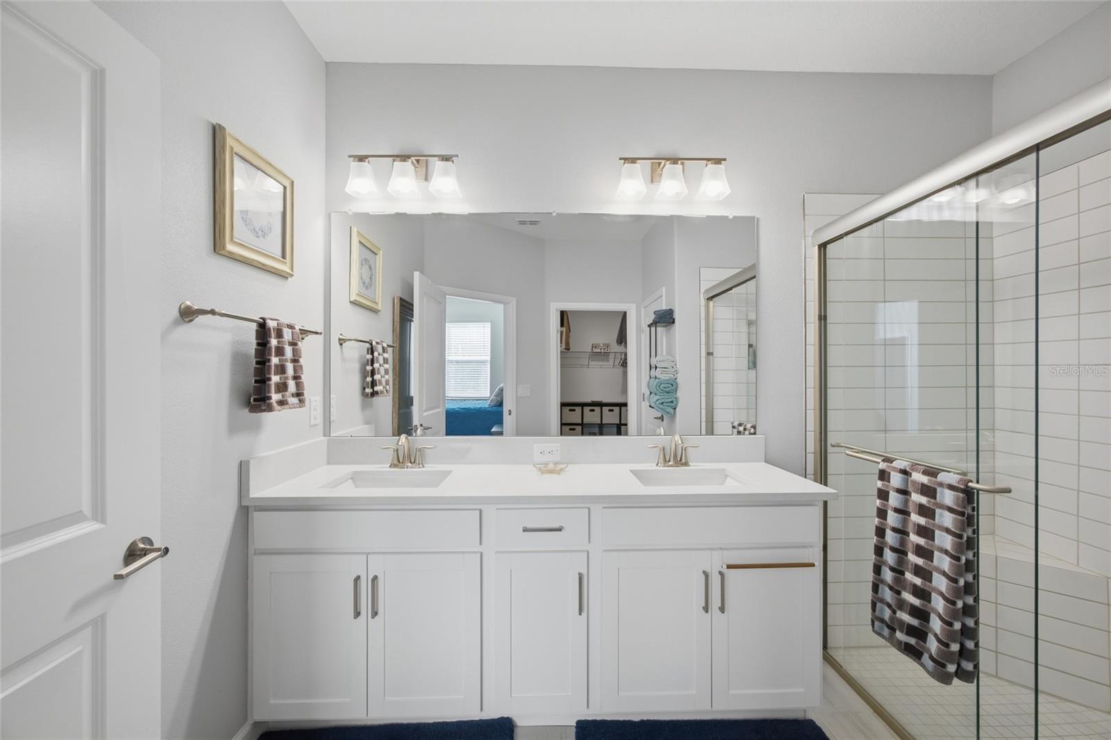 Image 16 of 44 For 16816 Shell Bay Drive