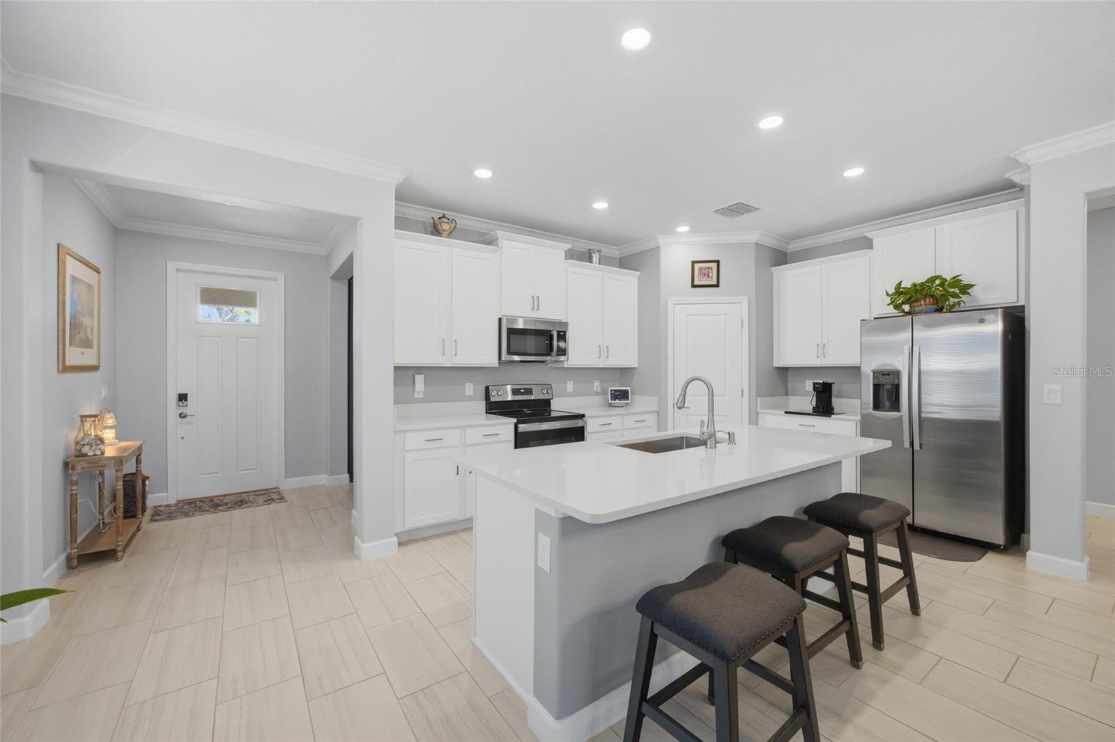 Image 6 of 44 For 16816 Shell Bay Drive