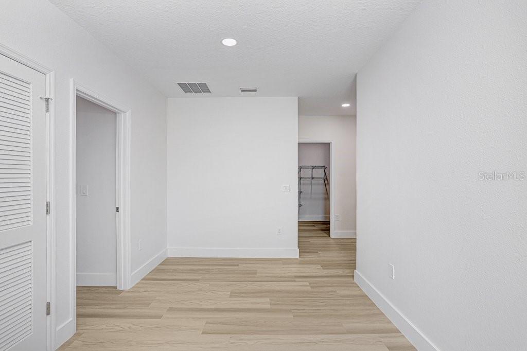 Image 15 of 42 For 10932 Carlton Fields Drive