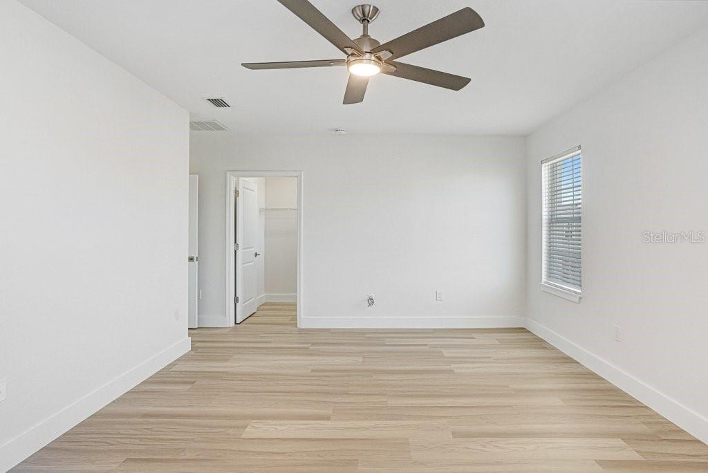 Image 18 of 42 For 10932 Carlton Fields Drive