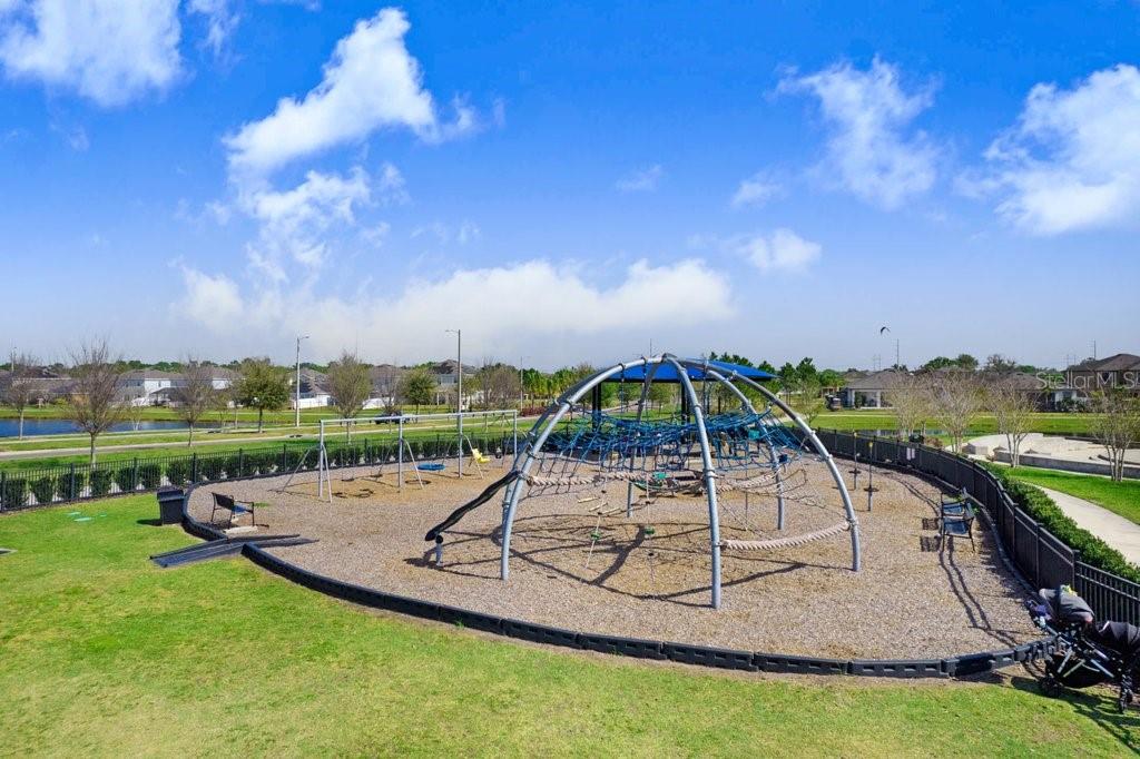 Image 36 of 42 For 10932 Carlton Fields Drive