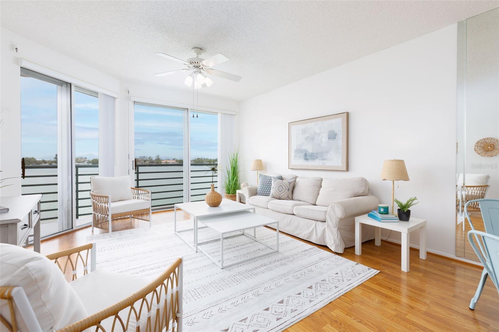 Image 4 of 53 For 8000 Sailboat Key Boulevard S 202