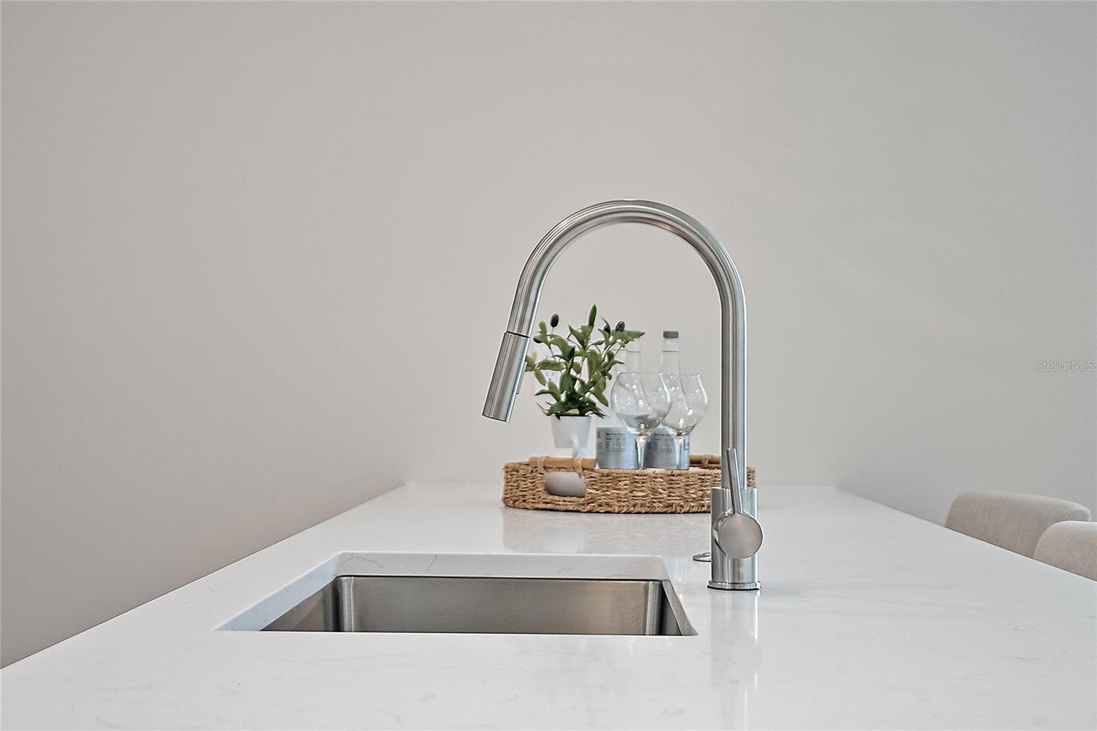 Image 10 of 32 For 429 11th Avenue S