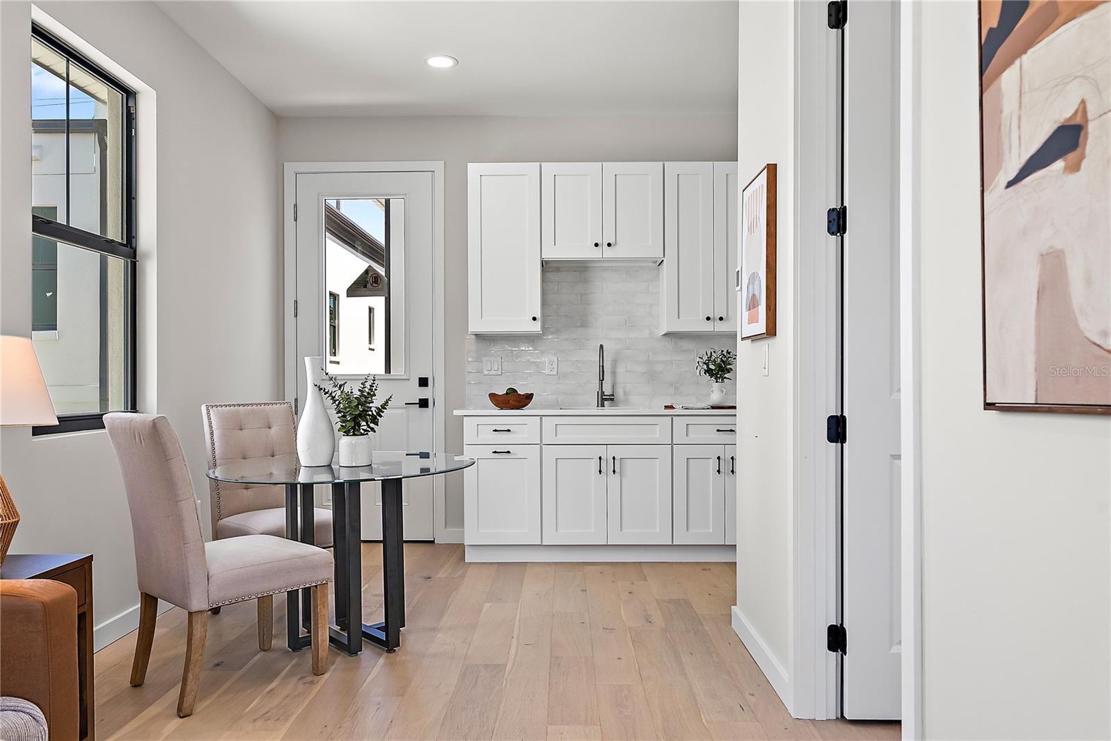 Image 26 of 32 For 429 11th Avenue S