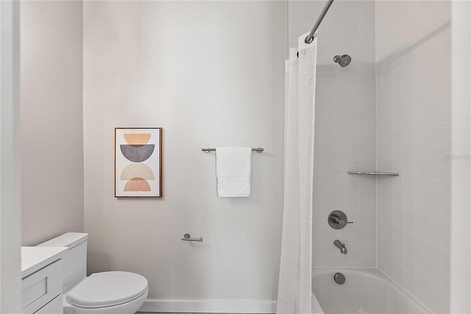 Image 30 of 32 For 429 11th Avenue S