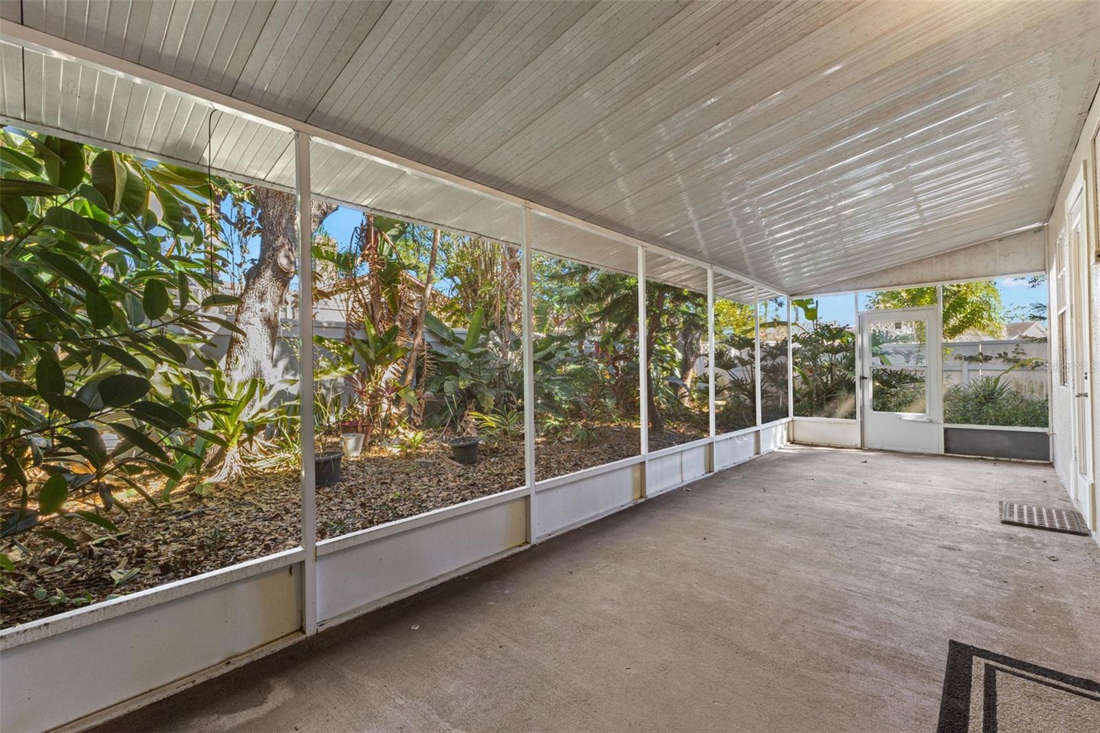 Image 21 of 45 For 1717 Arabian Lane