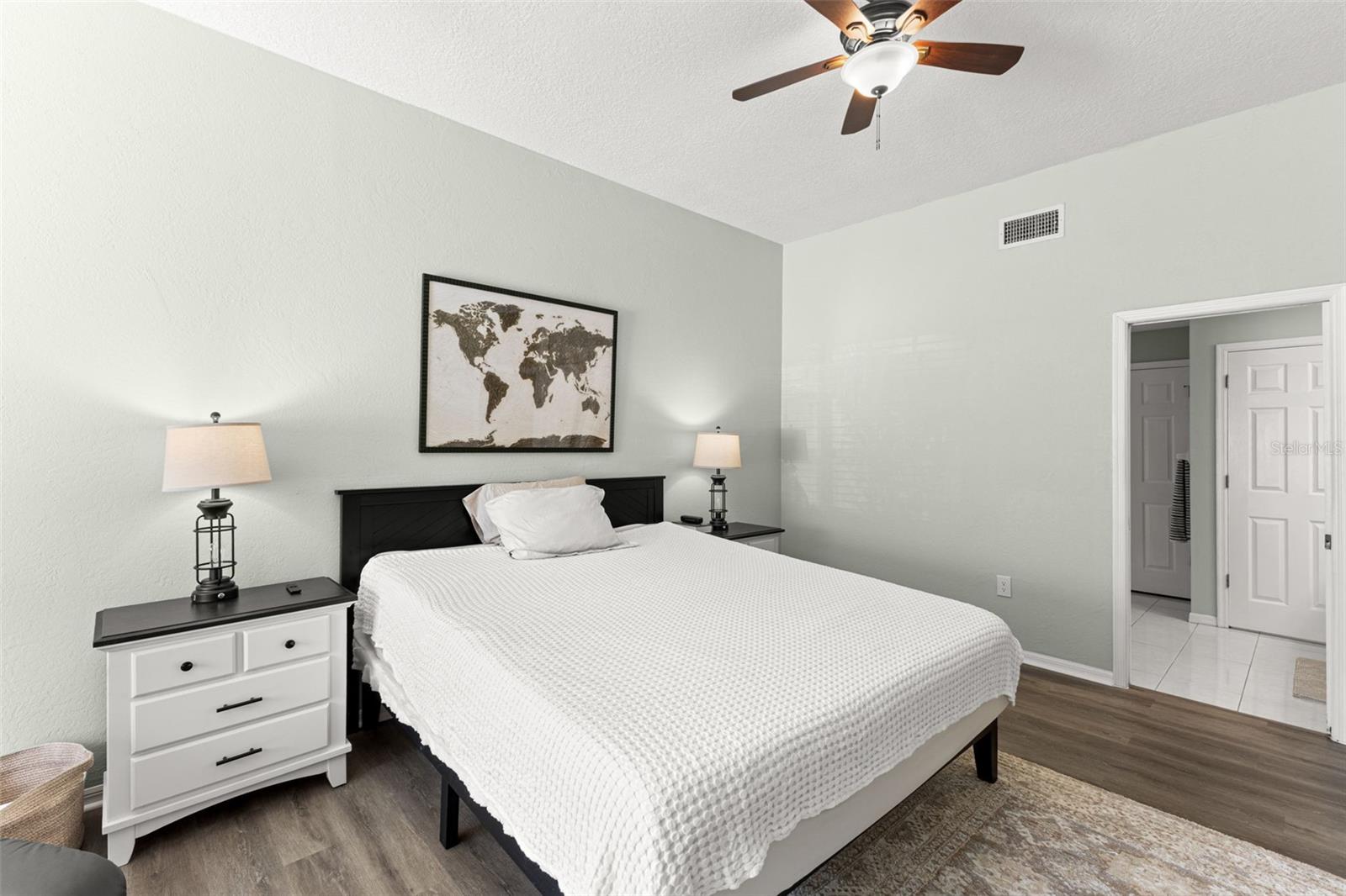 Image 24 of 45 For 1717 Arabian Lane