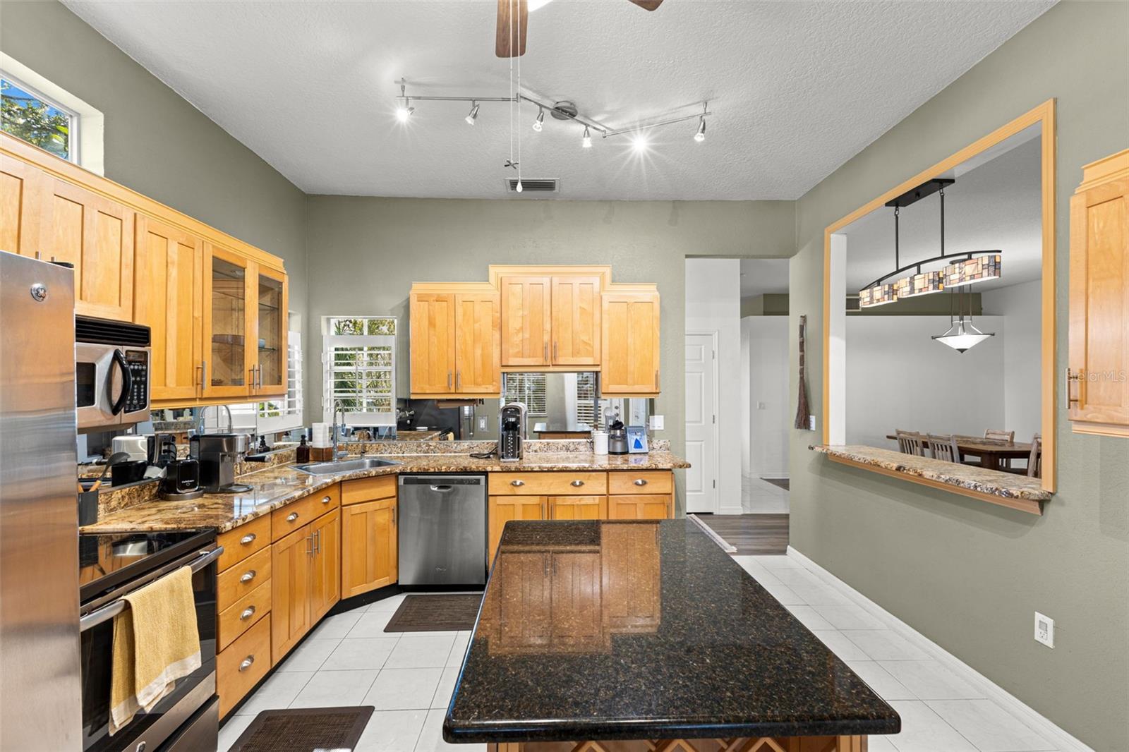 Image 9 of 45 For 1717 Arabian Lane