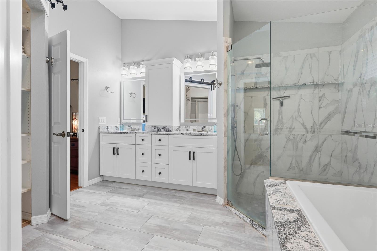 Image 18 of 30 For 3488 Ridge Boulevard