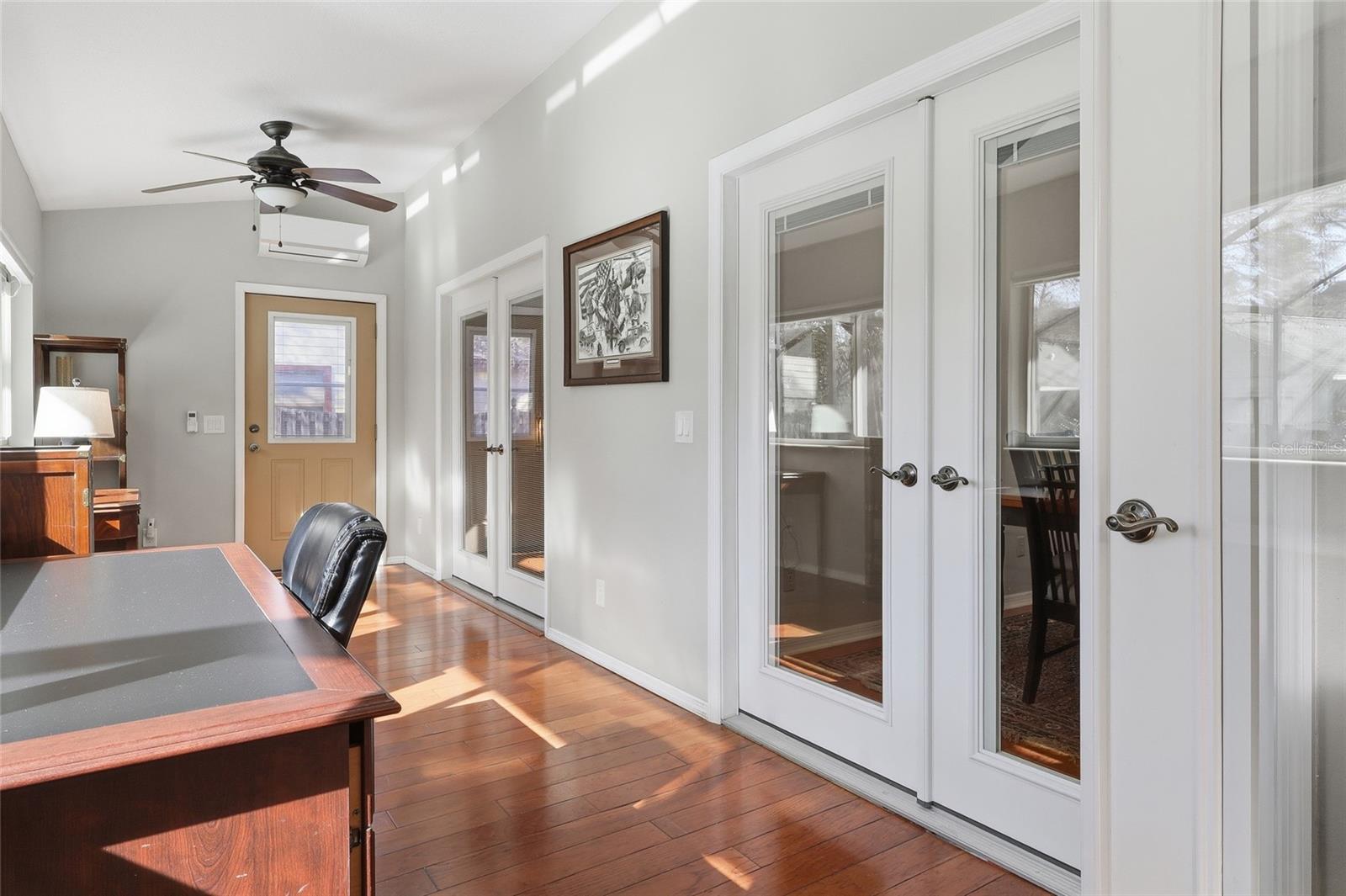 Image 23 of 30 For 3488 Ridge Boulevard