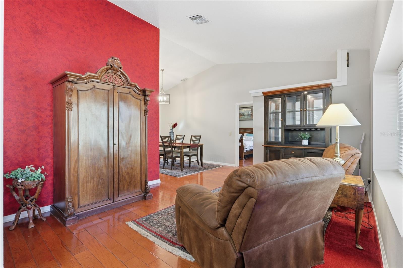 Image 3 of 30 For 3488 Ridge Boulevard