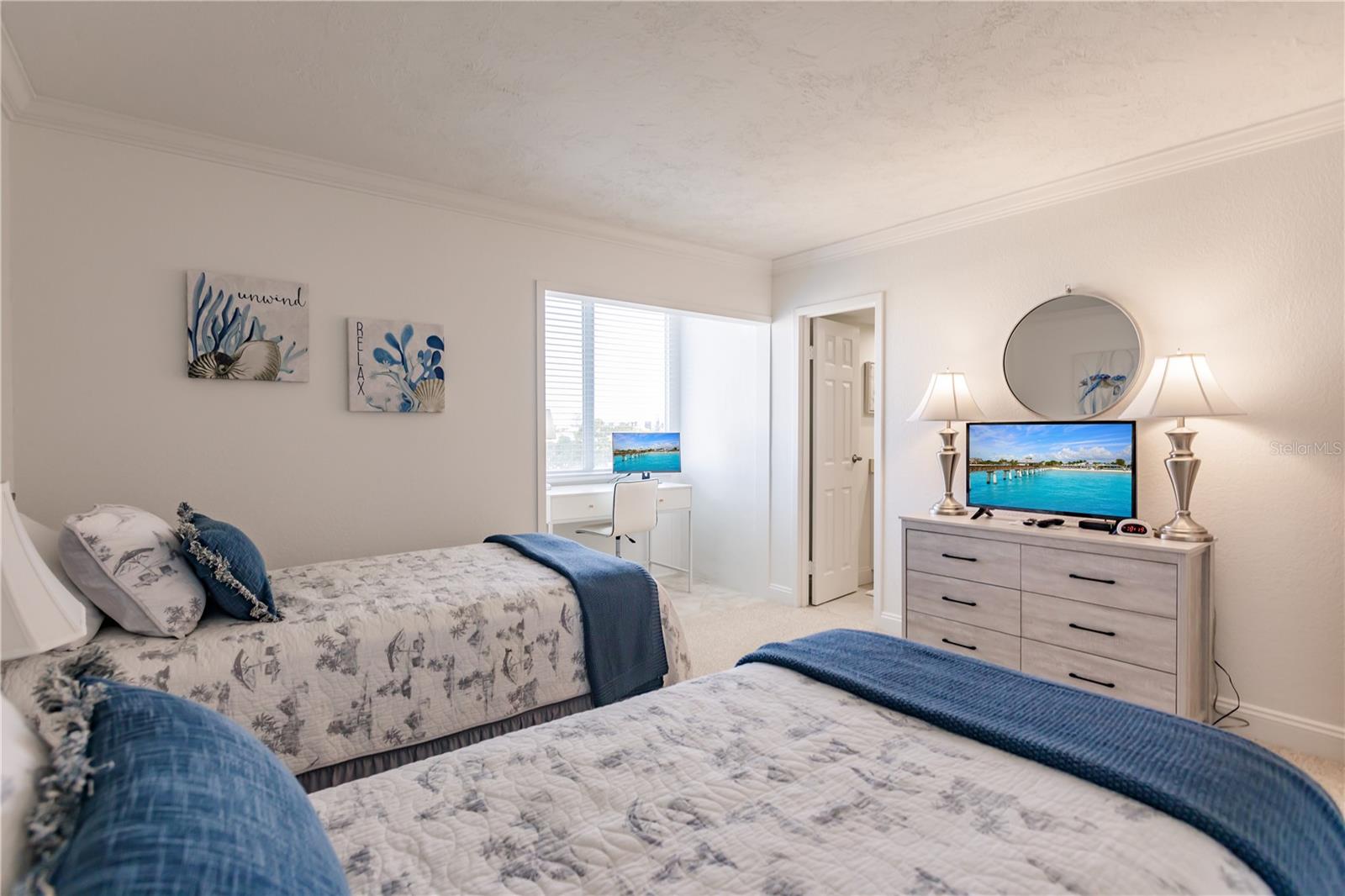 Image 21 of 31 For 1055 Peppertree Drive 405aa