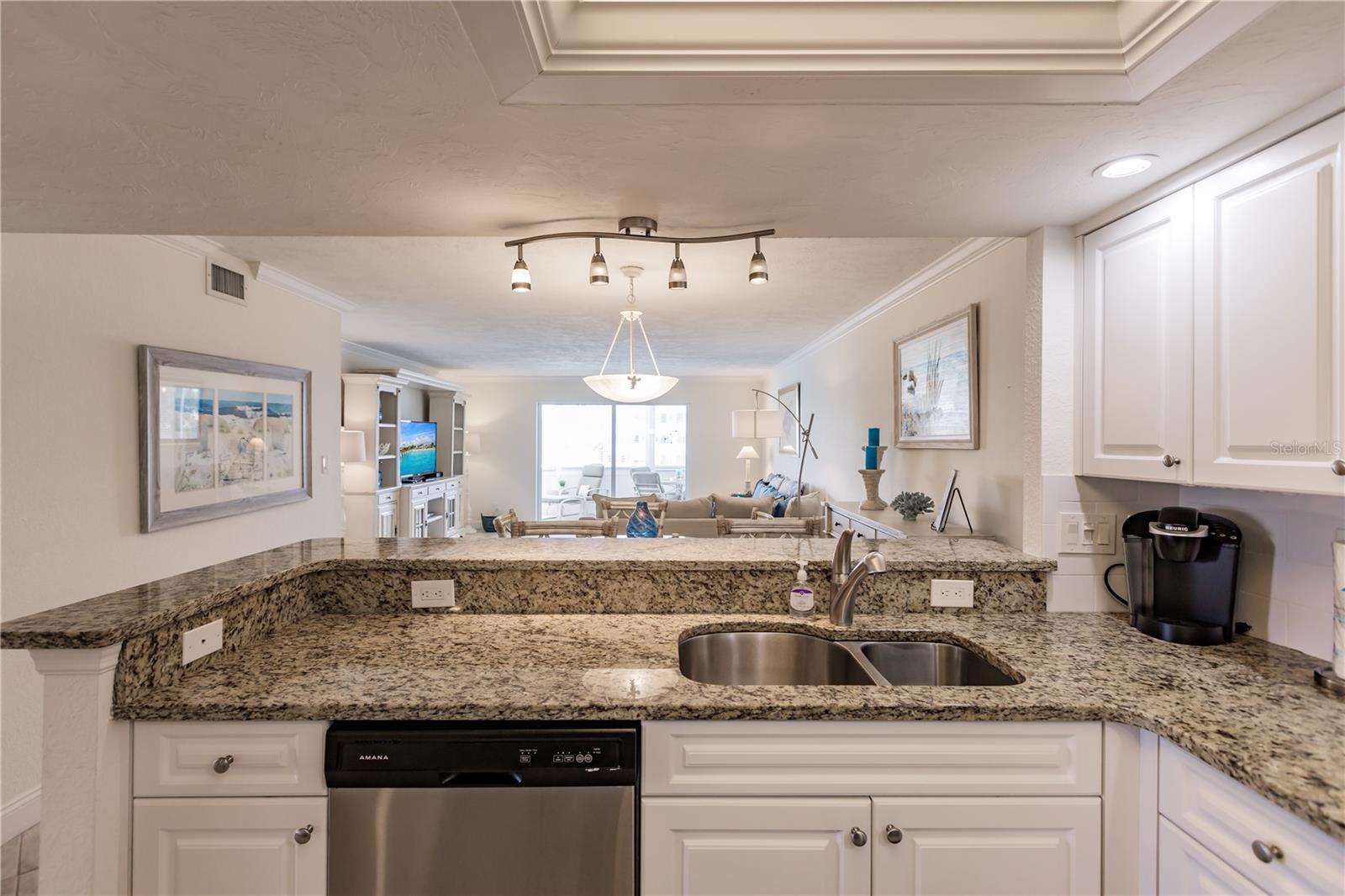 Image 7 of 31 For 1055 Peppertree Drive 405aa