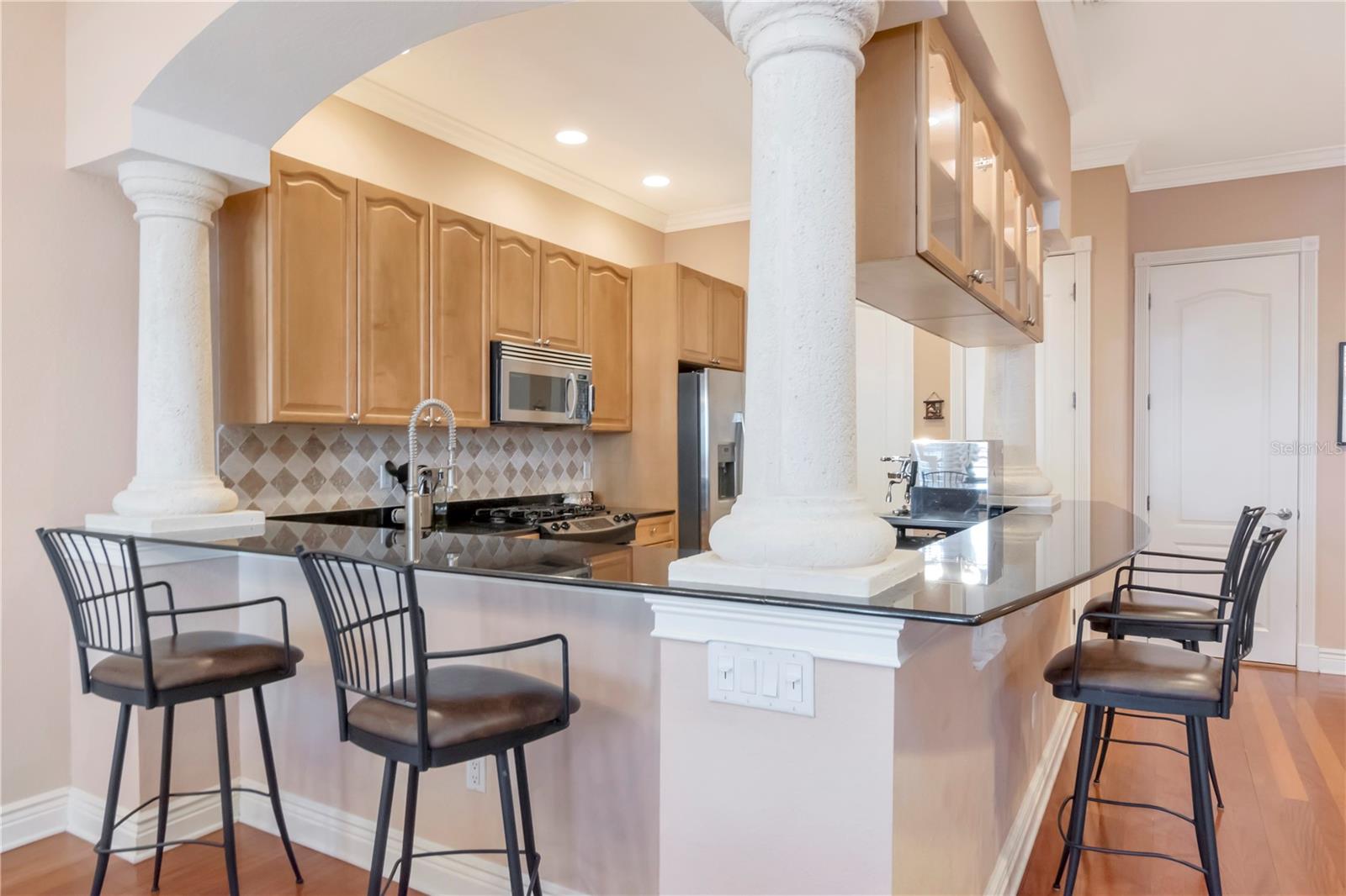 Image 11 of 36 For 4907 Bayshore Boulevard 103