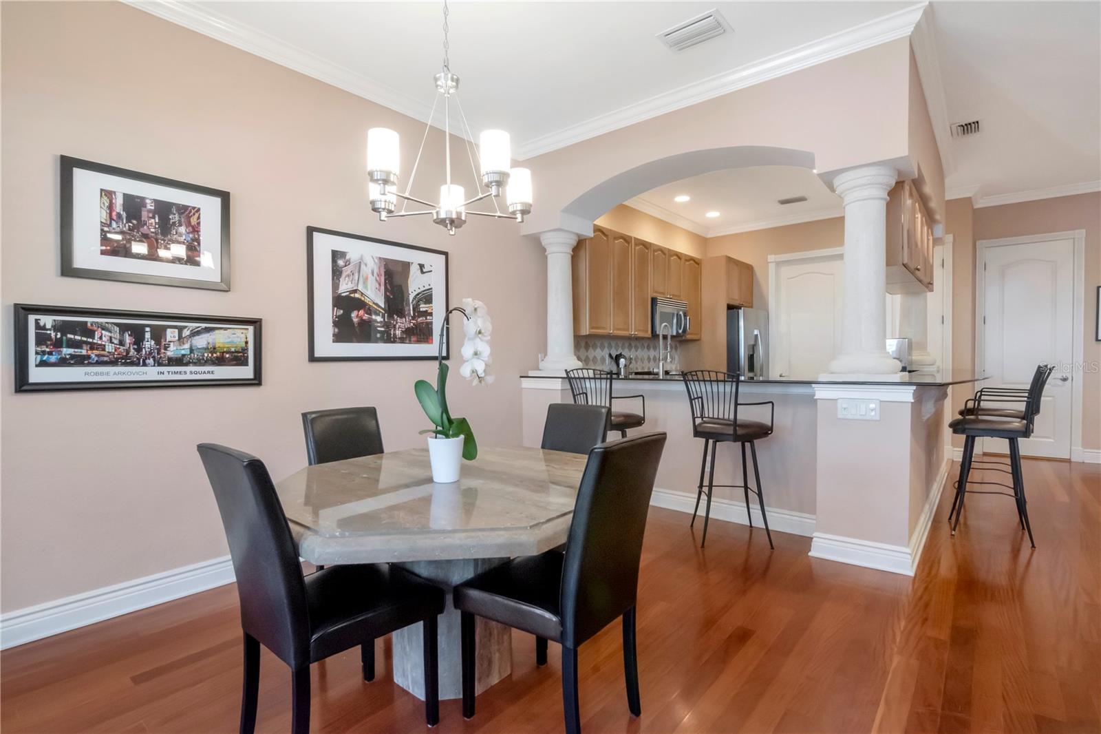 Image 12 of 36 For 4907 Bayshore Boulevard 103